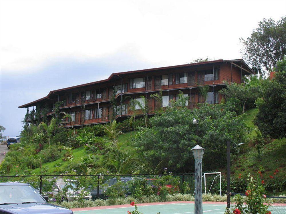 ホテル Monte Campana アラフエラ エクステリア 写真